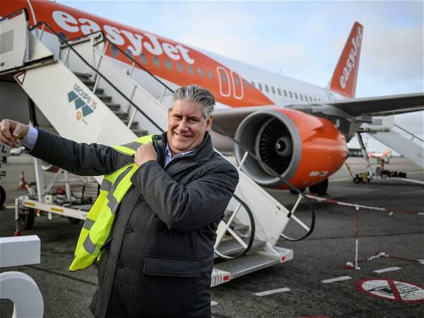 EasyJet CEO Lundgren to step down early next year
