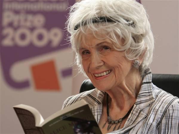 Alice Munro, Canadian author who won Nobel Prize for Literature, dies at 92