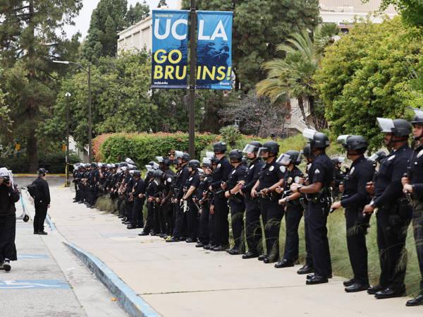 Police face off with protesters after new UCLA encampment pops up