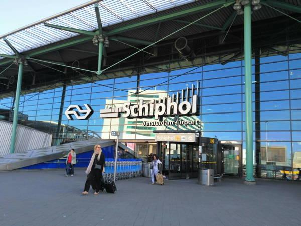 Person dies at Schiphol Airport in Amsterdam after becoming trapped in running aircraft engine