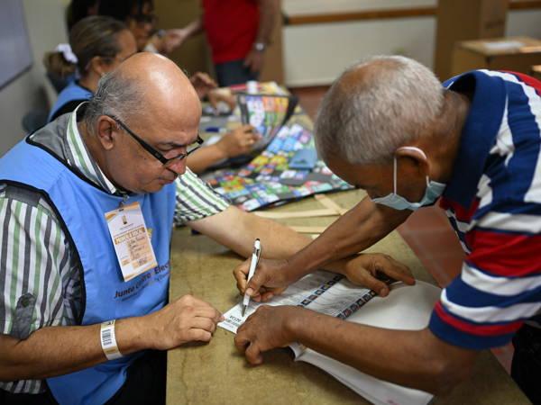 Dominicans to vote in general elections with eyes on crisis in neighboring Haiti