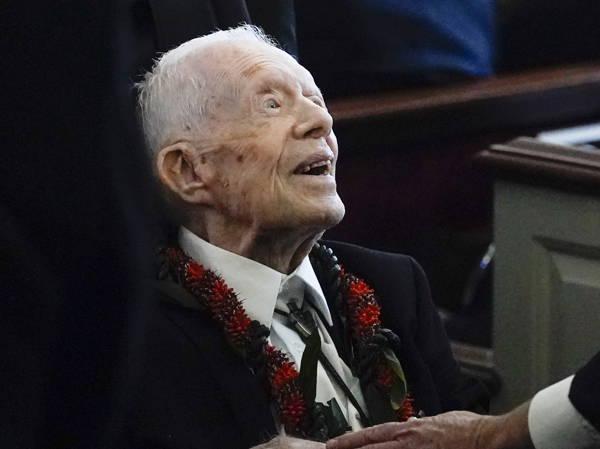 Jimmy Carter no longer awake every day, grandson says