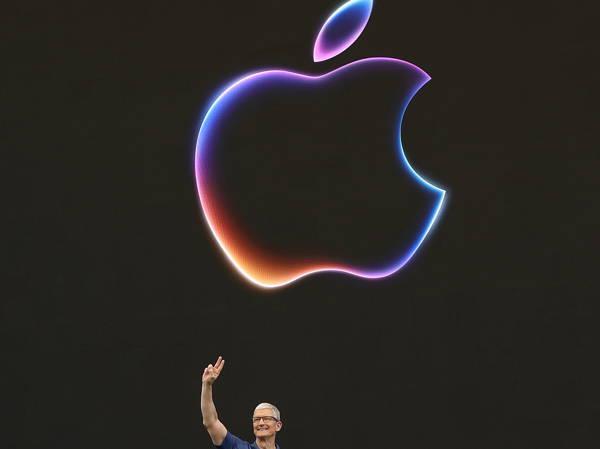 Apple Joins the AI Race