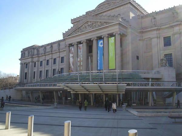 Apparent pro-Palestinian activists splash red paint on homes of Jewish officials at Brooklyn Museum