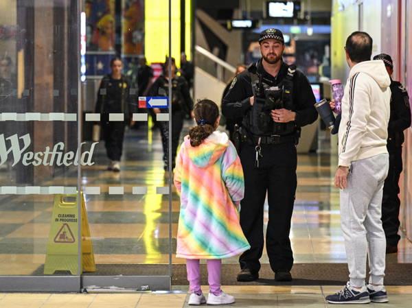 Shoppers flee in terror, Adelaide mall evacuated after reports of armed offender