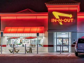 In-N-Out G prices hike as California enforces new minimum wage for fast-food workers