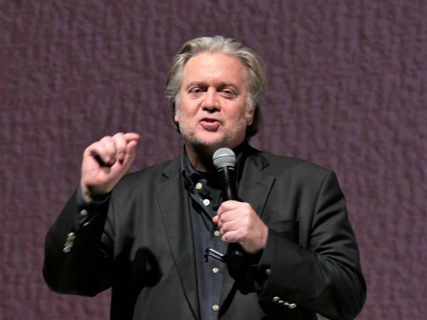 Bannon Tells Ex-FBI Directors to Leave the Country