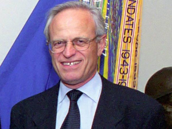 Martin Indyk, former US diplomat and author who devoted career to Middle East peace, dies at 73