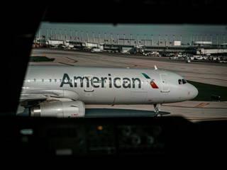 American Airlines plane aborts takeoff after losing tires on Tampa to Phoenix flight