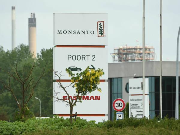 Monsanto agrees to $160 million settlement with Seattle over pollution in the Duwamish River