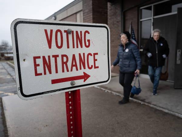 Appeals court makes it harder to disqualify absentee ballots in battleground Wisconsin