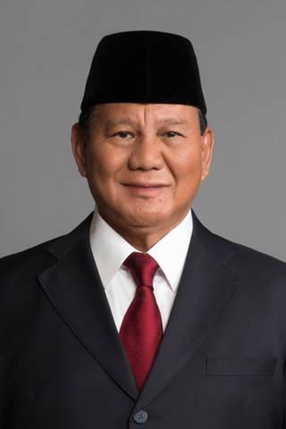 Prabowo's free-meal plan stirs investor fears about Indonesia's finances