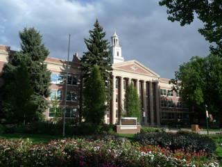 Colorado will pay for students’ first two years of college under new law