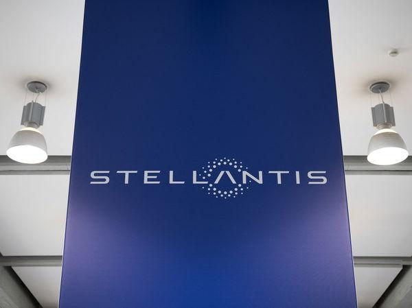 Stellantis to invest $406 million at 3 factories, a step toward meeting commitments in UAW contract