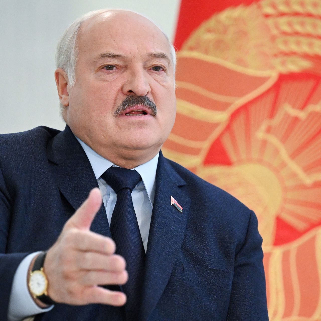 Authoritarian leader of Belarus is sworn for a 7th term and tells his critics 'you have no future'