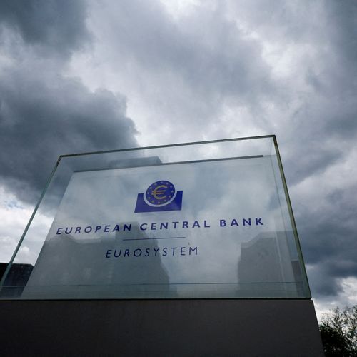 UniCredit obtains ECB approval for Commerzbank stake hike