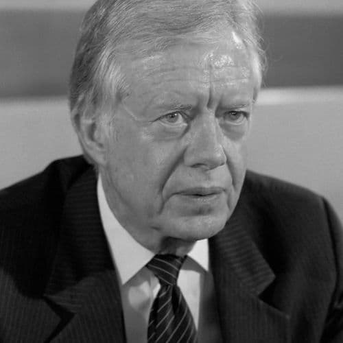 Jimmy Carter Says Willie Nelson Smoked Pot with His Son on the Roof of the White House