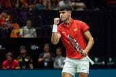 Carlos Alcaraz caught in two minds as he tries to balance enjoying feeling of 3rd straight Wimbledon final and preparing for Sinner or Djokovic battle