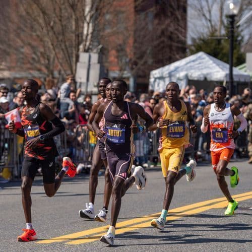 Thousands Compete in Annual Boston 10K