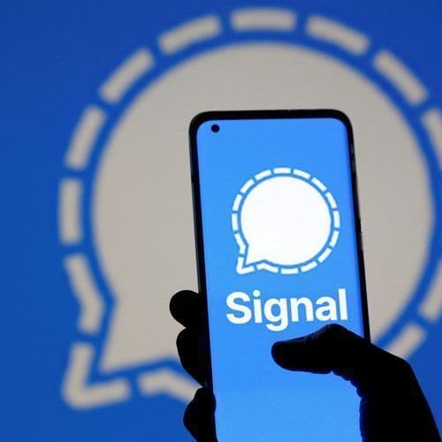 APT28 hackers use Signal chats to launch new malware attacks on Ukraine