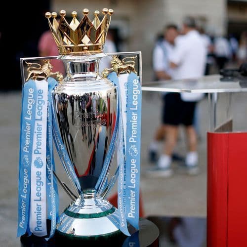 Leeds Confirm £19m Agreement & Five-Year Contract Amid Newcastle United Hijack Claim