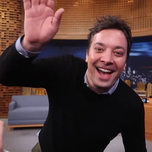 Jonathan Bailey Almost Kissed Jimmy Fallon, And Now The Internet Doesn't Know How To Act