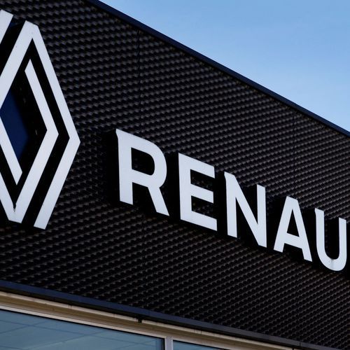 The most popular employee of Renault was first shown in a new form. Photo - Global Happenings