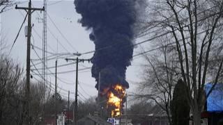 Ohio train derailment leaves toxic chemicals behind