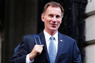 Jeremy Hunt makes U-turn on planned cut to energy bills support