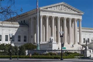 U.S. Marshals told not to arrest protesters outside justices’ homes, documents reveal