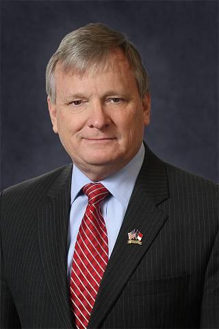 North Carolina treasurer running for governor in 2024