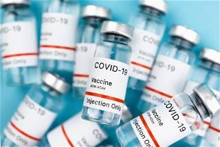 US appeals court walks back COVID-19 vaccine requirement for federal employees