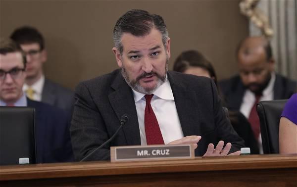 Cruz urges Texas bar for careful consideration of Stanford graduates following campus protests