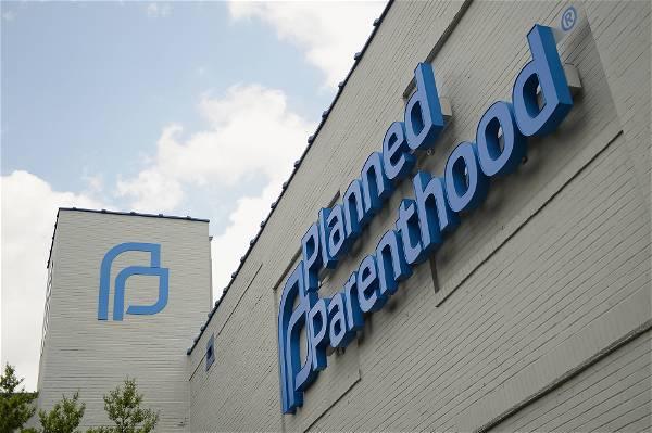 Missouri Planned Parenthood sues over transgender inquiry