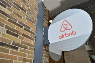 Airbnb to pull listings that don't have proper permits in Quebec