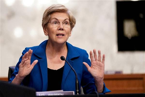 Warren Calls for Probe of Bank Failures