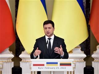 Had Russians Reached Kyiv, 'I Know How to Shoot,' Zelenskyy Says