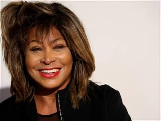 Fans pay tribute to Tina Turner in Delmar Loop