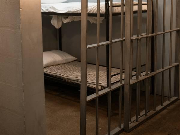 Robert Hanssen: Convicted US spy found dead in Colorado prison