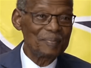 Zulu prince and veteran South African politician Mangosuthu Buthelezi dies aged 95