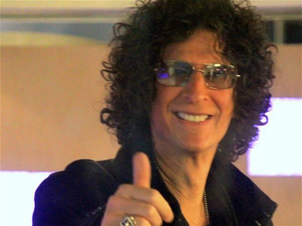 Howard Stern Says Friendship With Bill Maher Is Dead Due to “Sexist” Comments