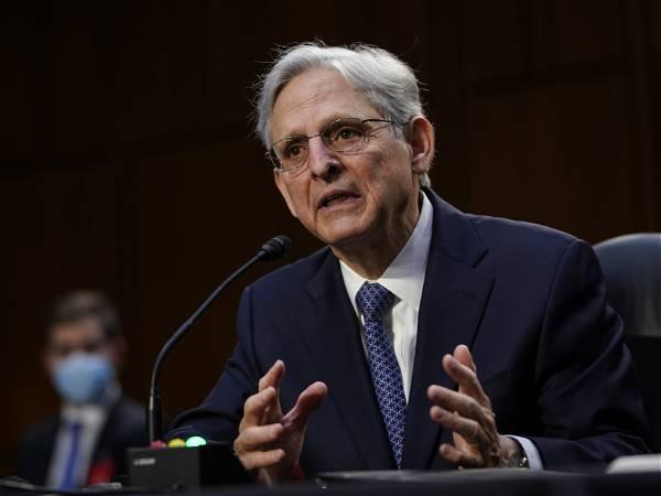 US attorney general tells House Republicans: 'I am not Congress's prosecutor'