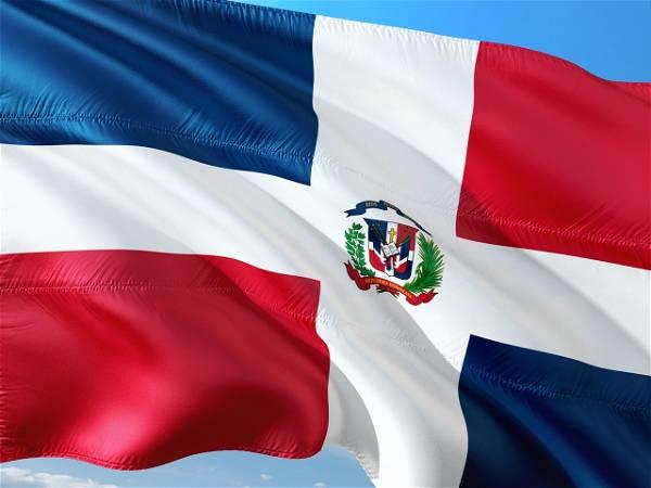 Dominican Republic to close all borders with Haiti in a dispute over a canal