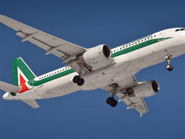 Italy and Libya resume commercial flights after 10-year hiatus, officials say