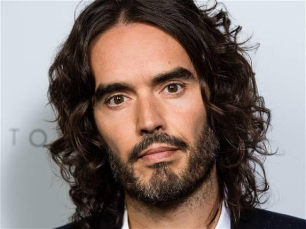Russell Brand being investigated by Thames Valley Police following harassment and stalking claims