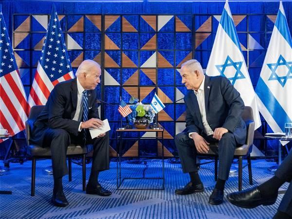 Biden Tells Netanyahu to Scale Back War