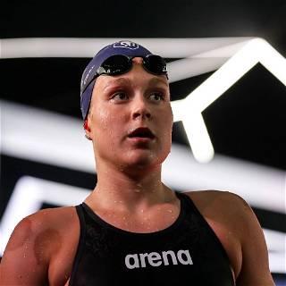 Israeli swimmer Anastasia Gorbenko jeered by crowd at swim worlds in Qatar