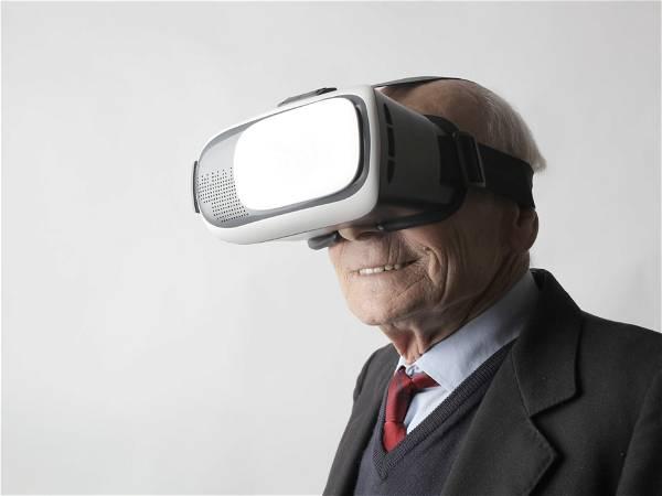 'Soaring' over hills or 'playing' with puppies, study finds seniors enjoy virtual reality