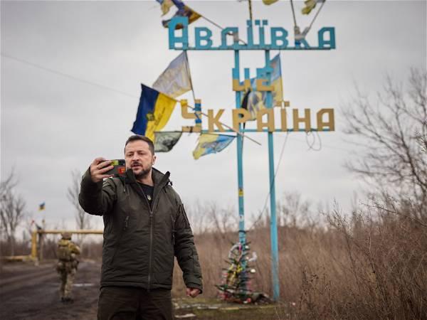 Ukraine accuses Russia of executing injured prisoners at Avdiivka, Vesele
