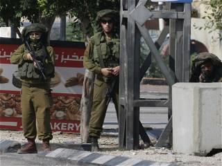 Palestinian gunmen kill one person near West Bank settlement